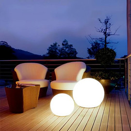 Solarlight תאורת חוץ סולארית - כדור סולארי 40 ס"מ עמיד במים עם שלט אלחוטי + חיבור USB