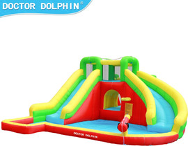 Hili Toys מתנפח מים פלוס שתי מגלשות  מבית Doctor Dolphin