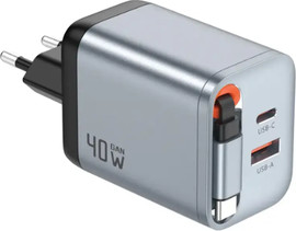 Green Lion מטען קיר GaN מהיר 40W יציאה כפולה USB-C ו-USB-A עם כבל נשלף USB-C מבית Green Lion