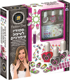 דיאמנט סטודיו לעיצוב ציפורניים