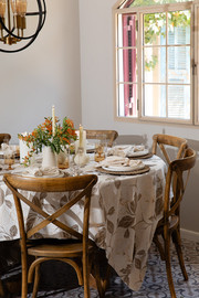 CASA BELLA מפת שולחן סביון זהב