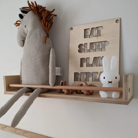 BOSO שלט עץ eat sleep play repeat