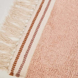 Tapis Petit שטיח חדר שינה - שטיח אלה