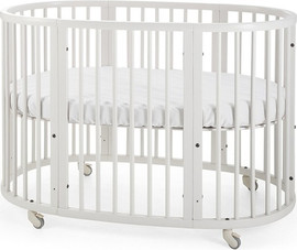 Stokke סטוקי סליפי V3 מיטה + עריסה כולל 2 מזרנים  בצבע לבן STOKKEE
