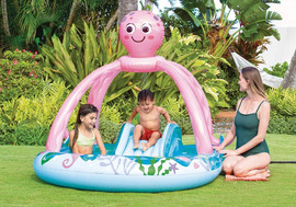 INTEX בריכת פעילות INTEX בעיצוב תמנון צבעוני, הכוללת מגלשה, מתז מים מרענן ו-2 חישוקים מתנפחים, מקט 56138