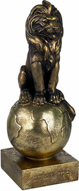 Gracia Gallery פסלון אומנותי "מלך העולם"