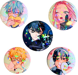 Anime Market סט 5 סיכות Alien Stage מנצנצות 58 מ״מ – Mizi, Till, Ivan, Sua & Luka