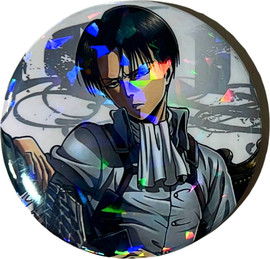 Anime Market סיכת לוי בתלבושת הקלאסית – Attack on Titan | סיכת אספנות מנצנצת 58 מ”מ — חמישי
