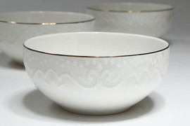 הכל כלול סט 6 בולים פורצלן פס זהב BON CHINA 15×7.5 ס״מ