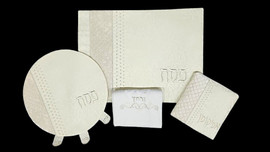 הכל כלול סט משובץ 4 חלקים לפסח מבד ג׳קארד – דגם 2