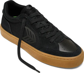 CARIUMA Cariuma Gum Black Suede and Cordura Ash Grey Logo 421409B18 נעלי אופנה