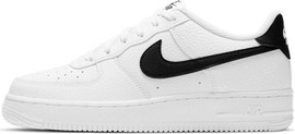 NIKE נעלי סניקרס Nike לנשים ונוער דגם Air Force 1