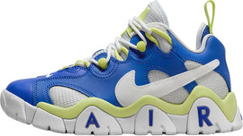 NIKE נעלי סניקרס Nike לנשים ונוער דגם Air Barrage Low