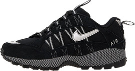 NIKE נעלי סניקרס Nike לנשים דגם Air Humara