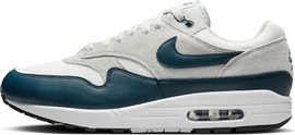 NIKE נעלי סניקרס Nike לגברים דגם Air Max 1 Essential