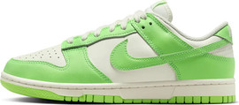 NIKE נעלי סניקרס Nike לנשים דגם Dunk Low
