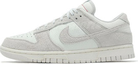 NIKE נעלי סניקרס Nike לנשים דגם Dunk Low