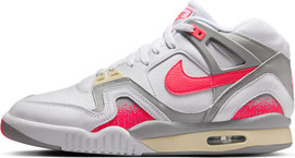 NIKE נעלי סניקרס Nike לגברים דגם Air Tech Challenge 2