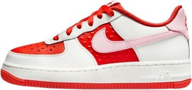 NIKE נעלי סניקרס Nike לנשים ונוער דגם Air Force 1 Low