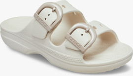 Crocs Crocs Saturday Enamel Buckle Sandal - כפכפי קרוקס לנשים בצבע פרפה