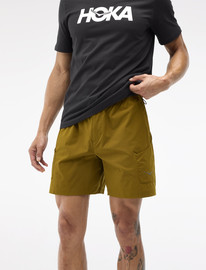 Hoka HOKA M WOODLAND HIKE SHORT - מכנסי ספורט קצרים הוקה לגברים בצבע חום קימל