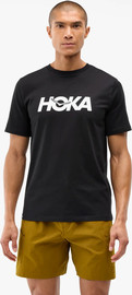 Hoka HOKA CORE LOGO CTN SS TEE - חולצה קצרה הוקה לגברים בצבע שחור