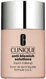 CLINIQUE ACNE SOLUTIONS מייק אפ נוזלי לטיפול בפגמי העור