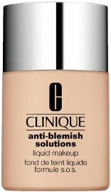 CLINIQUE ACNE SOLUTIONS מייק אפ נוזלי לטיפול בפגמי העור