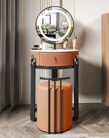 Twins design שידת איפור מעוצבת עם מראה עגולה והדום תואם קים מבית Twins Design