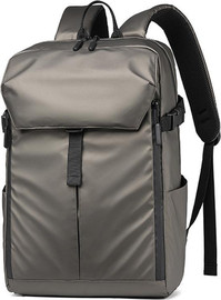 Camel Mountain תיק גב Whirlwind Prime 22L למחשב 16 אינץ' עמיד במים מבית כאמל מאונטין - אפור בהיר