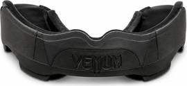 VENUM מגן שיניים במגוון צבעים Venum Predator Mouthguard