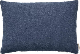 Blomus כרית מילוי נוצות 40X60 כחולה BOUCLE Cushion Midnight Blue