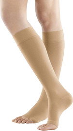 Bauerfeind גרבי לחץ רפואיות VenoTrain Soft - Bauerfeind גרמניה – עד הברך AD, קצה פתוח, דרגת לחץ 2, צבע קרמל