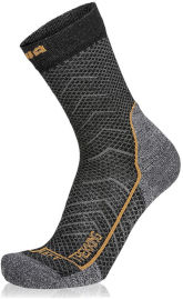LOWA גרביים Trekking Black
