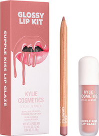 KYLIE BY KYLIE JENNER קיט ליפגלוס + עפרון שפתיים - COMES NATURALLY 355