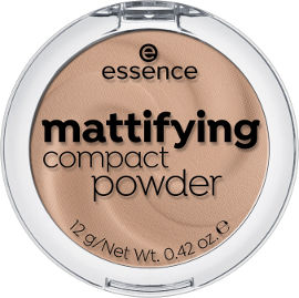 essence MATTIFYING פודרה דחוסה למראה מט 11
