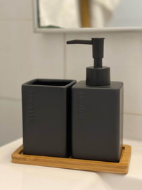 1item סט רחצה בשילוב מגש במבוק - שחור