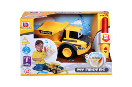 Bburago Bburago משאית חול וולוו + שלט תנועה לנהג הצעיר
