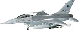 Segway מטוס להרכבה F-16A בז - Hasegawa