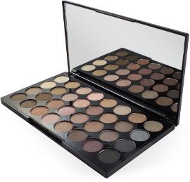 MAKEUP REVOLUTION פלטת 32 צלליות אולטרא ביונד פלולס