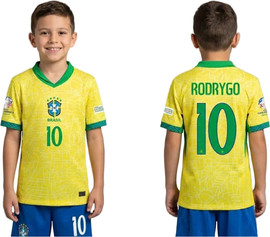 אלופות חליפת כדורגל לילדים ברזיל Rodrygo #10 – סט חולצה ומכנס בעיצוב הרשמי