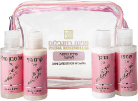 פנינה רוזנבלום תיק נסיעות לאשה המכיל: שמפו + מרכך + קרם גוף + סבון נוזלי