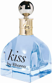 Rihanna Kiss א.ד.פ לאשה