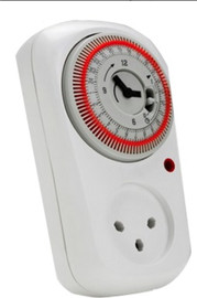 OMEGA שעון תקע + מחוג דילאור 24 שעות דגם: omega 309000000