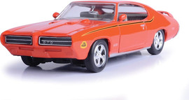 MotorMax מוטורמקס דגם פונטיאק 1969 1:24 – דגם אספנות איכותי  Pontiac GTO The Judge 1969 | Motormax
