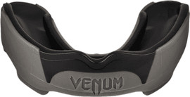 VENUM מגן שיניים Venum Predator Mouthguard – Black/Blue