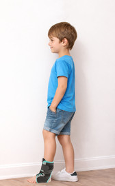Orthowell תומך ומגן קרסול לילדים אורתופדי – יציבות והגנה בזמן פעילות