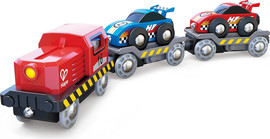 HAPE קטר עם 2 קרונות נושאים מכוניות מרוץ מעץ 6 חלקים
