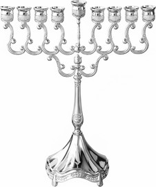 ברוריה TLV חנוכיית אלומיניום בצבע כסף 28x24 ס״מ