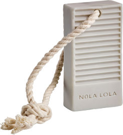 NOLA LOLA סבון תלוי לבישום ורחצה בניחוח לבנדר ועשבים ירוקים